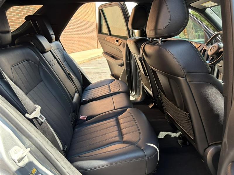 Mercedes-Benz GLE-Class  2016