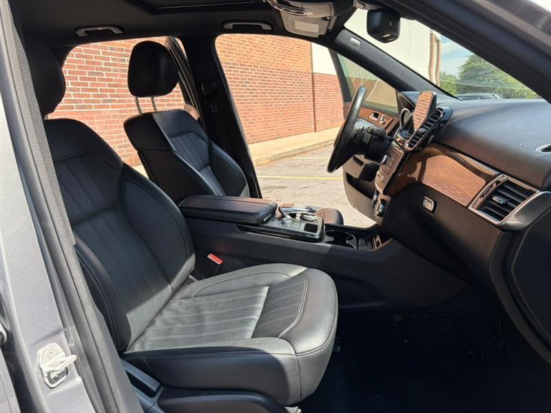 Mercedes-Benz GLE-Class  2016