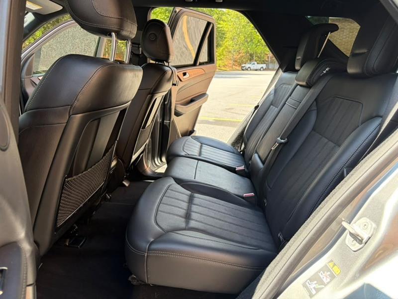 Mercedes-Benz GLE-Class  2016