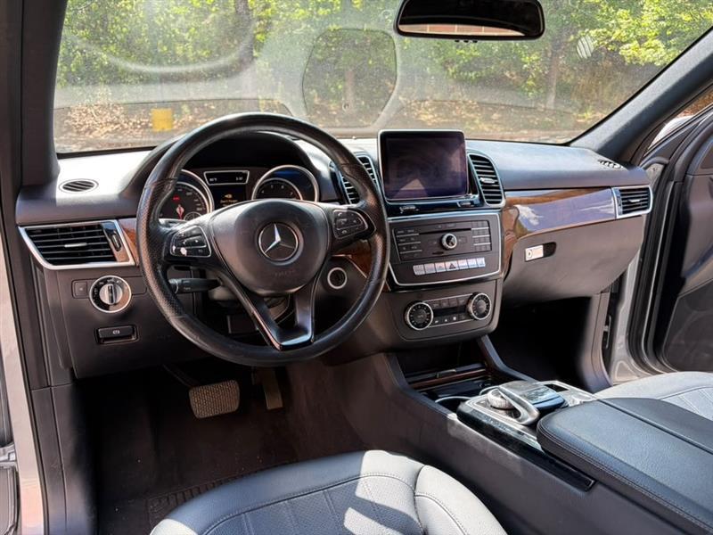 Mercedes-Benz GLE-Class  2016