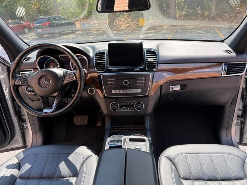 Mercedes-Benz GLE-Class  2016