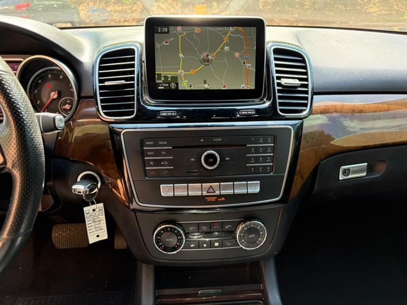 Mercedes-Benz GLE-Class  2016
