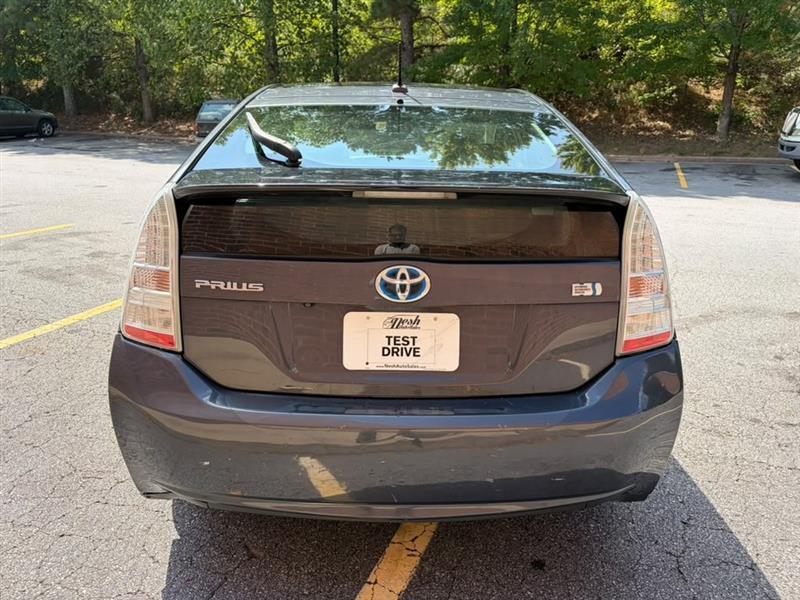 Toyota Prius  2011
