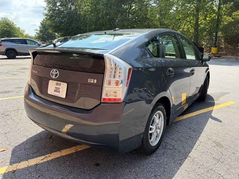 Toyota Prius  2011