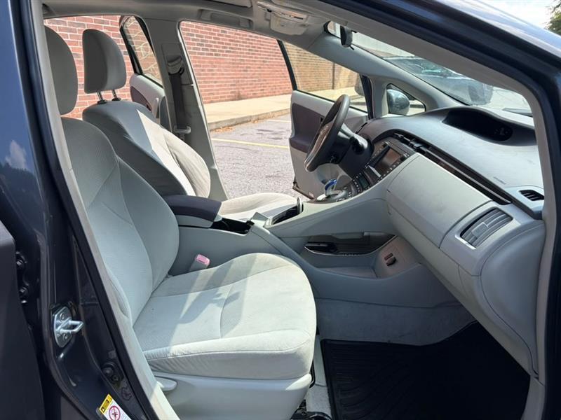 Toyota Prius  2011