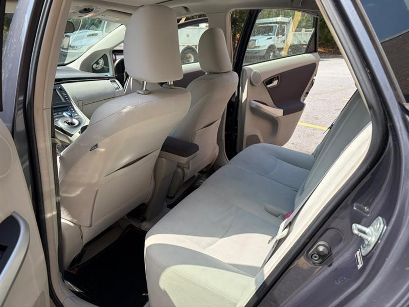 Toyota Prius  2011
