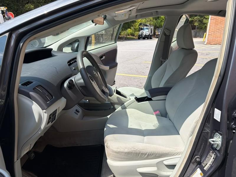 Toyota Prius  2011