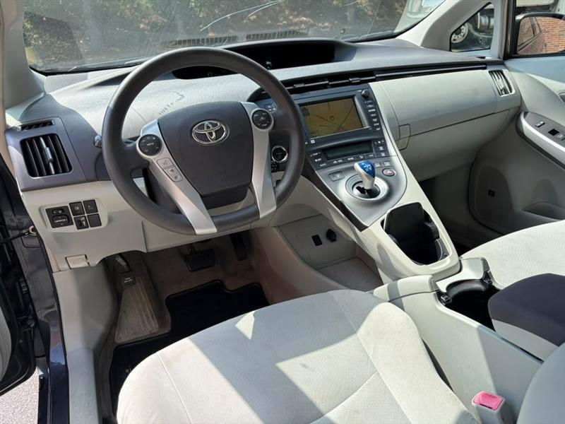 Toyota Prius  2011