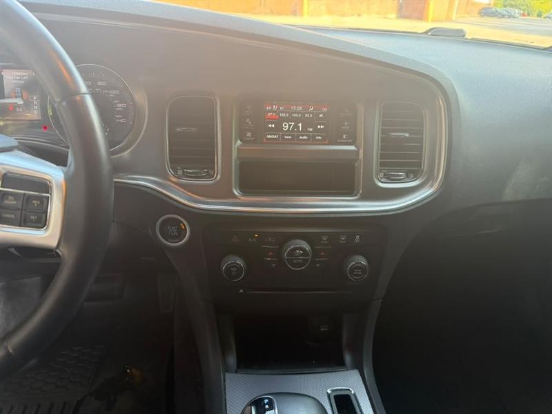 Dodge Charger  2012