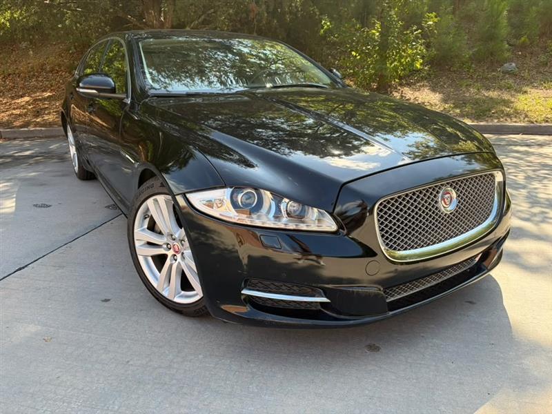 Jaguar XJ-Series  2014