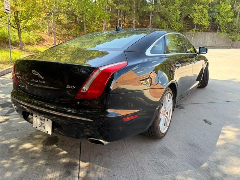 Jaguar XJ-Series  2014