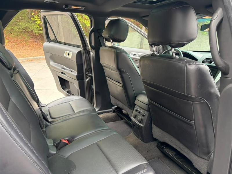 Ford Explorer  2011