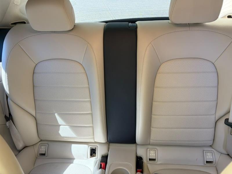 Mercedes-Benz C-Class  2017