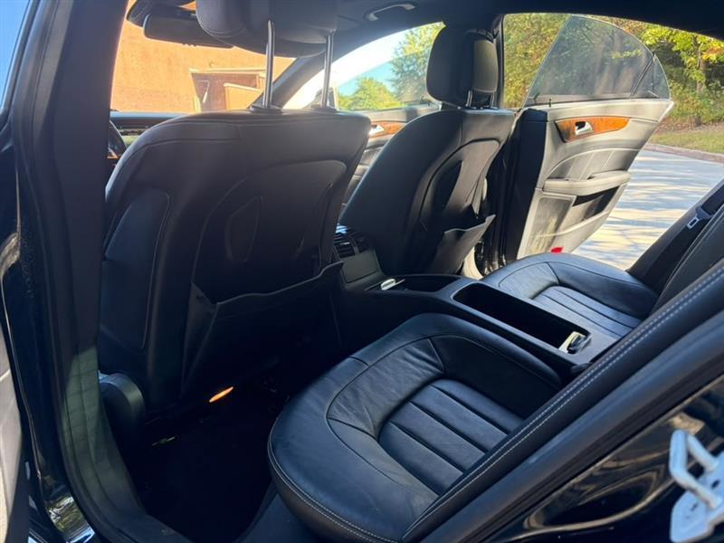 Mercedes-Benz CLS-Class  2014