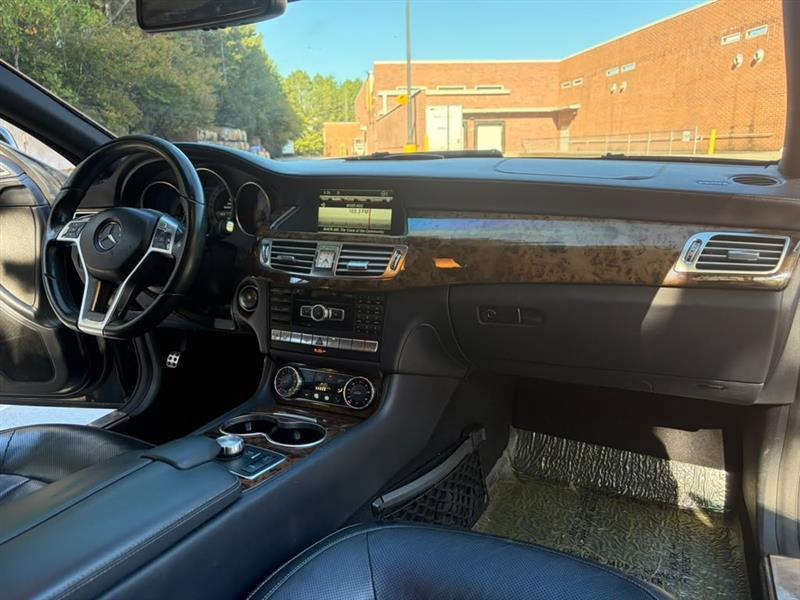 Mercedes-Benz CLS-Class  2014