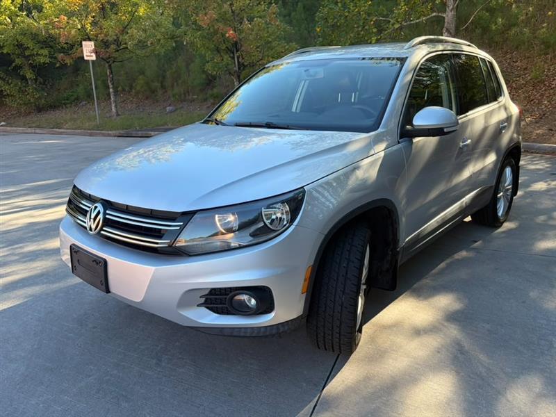 Volkswagen Tiguan  2014