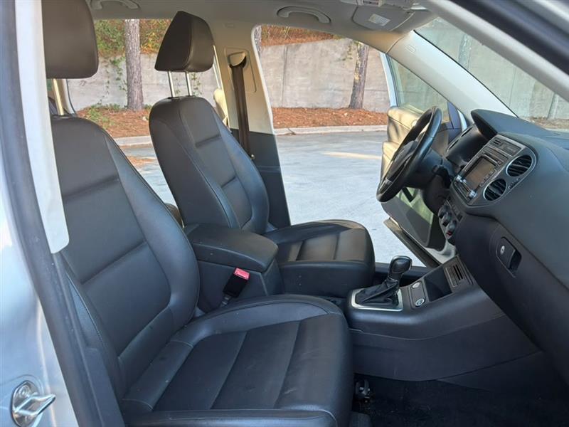 Volkswagen Tiguan  2014