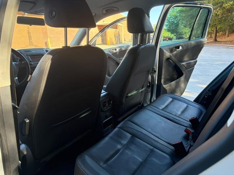 Volkswagen Tiguan  2014