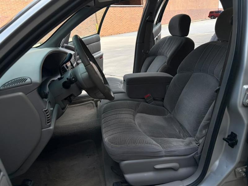 Buick Century  2000