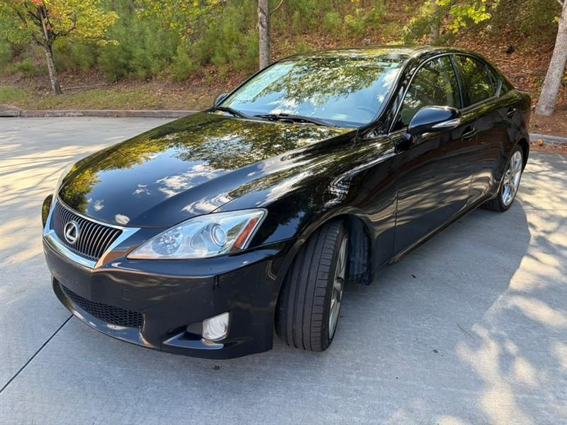 Lexus IS  2010