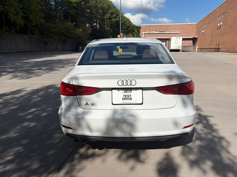 Audi A3  2015