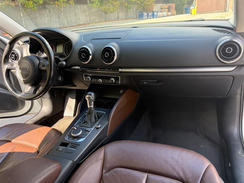 Audi A3  2015
