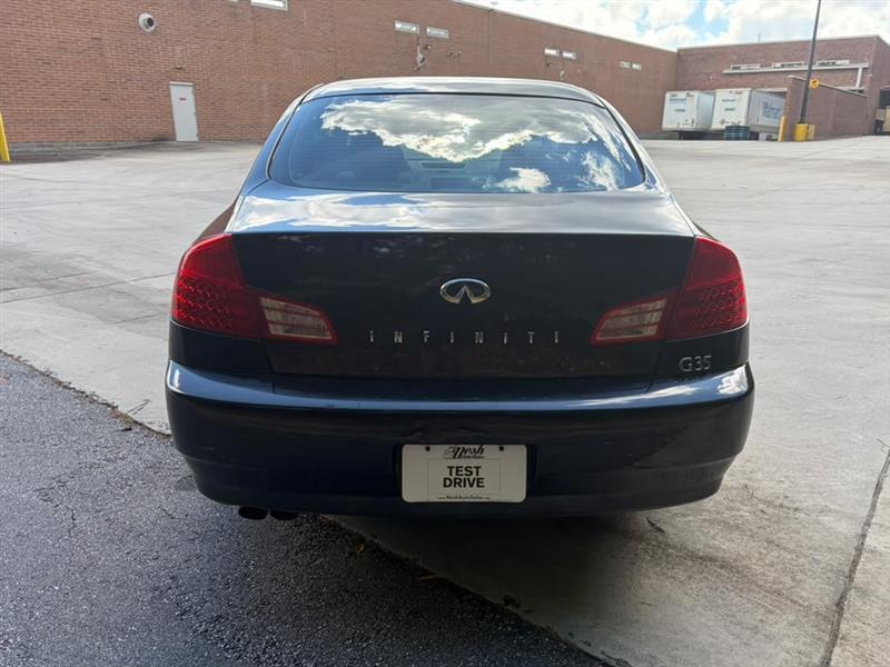 Infiniti G35  2003