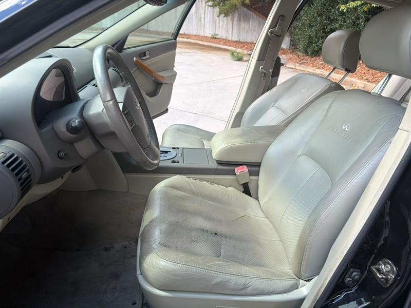 Infiniti G35  2003