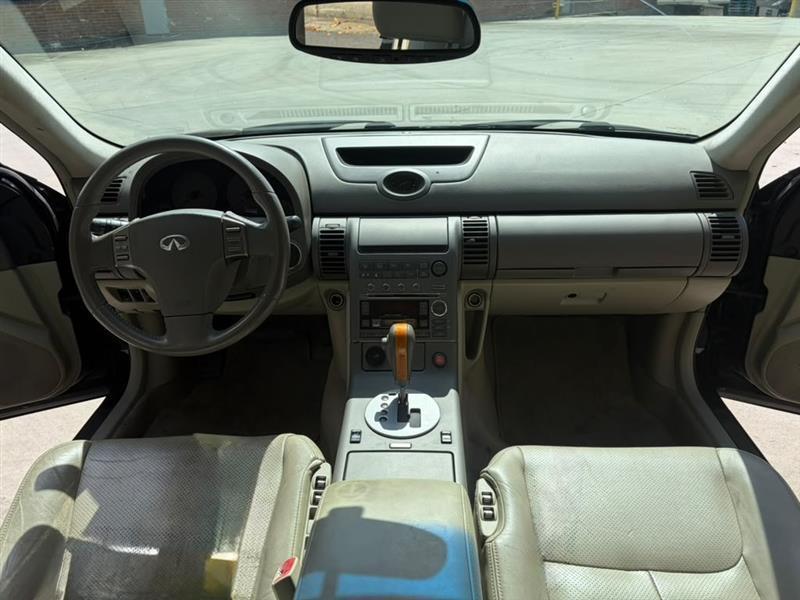 Infiniti G35  2003
