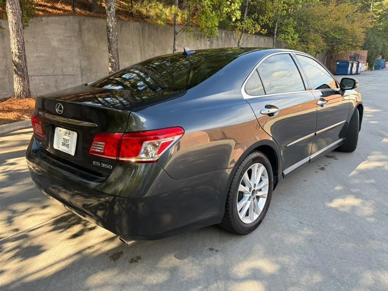 Lexus ES 350  2011