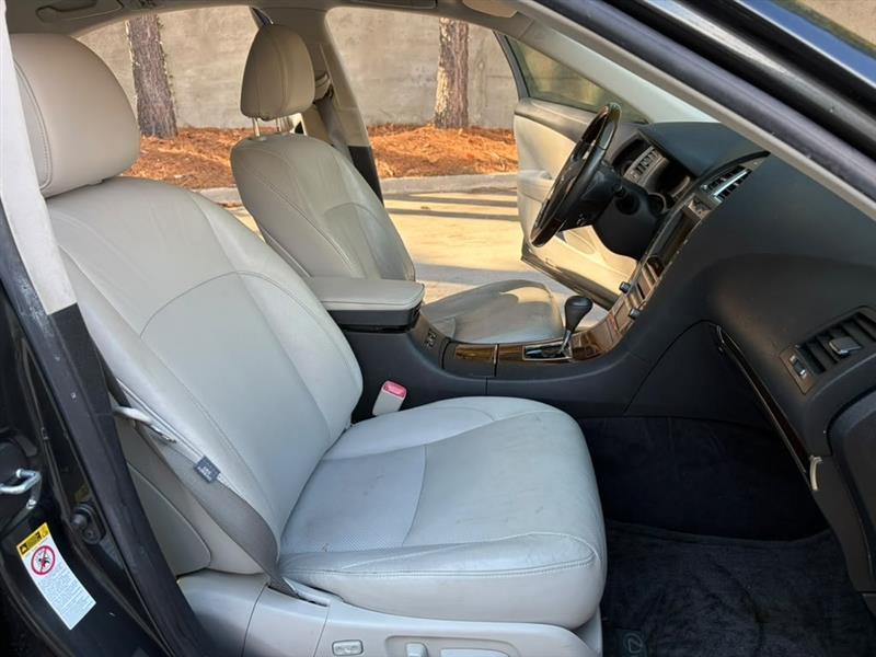 Lexus ES 350  2011
