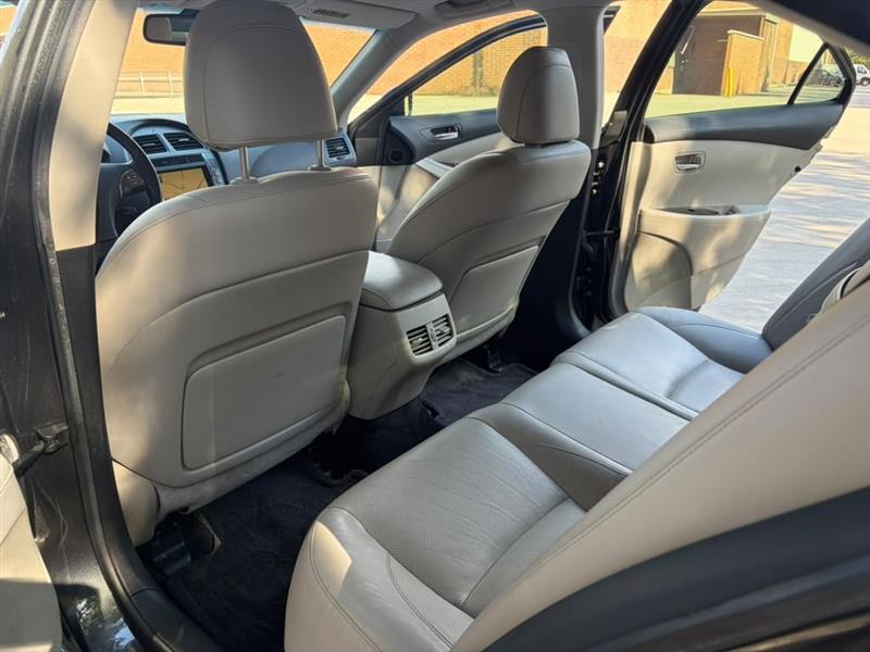 Lexus ES 350  2011