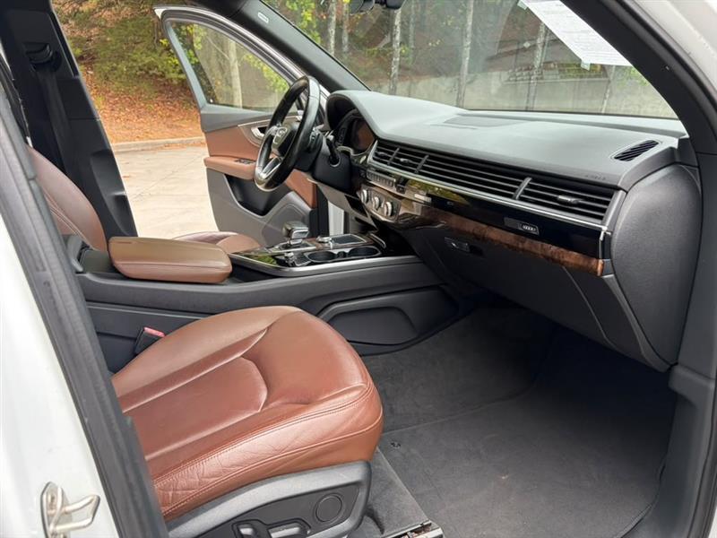 Audi Q7  2017