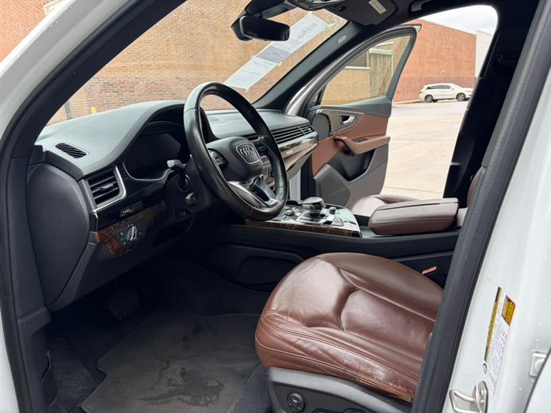 Audi Q7  2017
