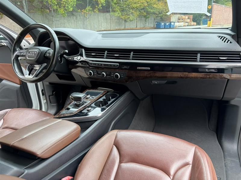 Audi Q7  2017