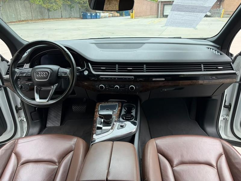 Audi Q7  2017