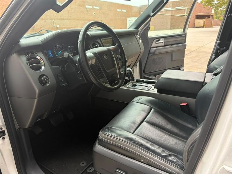 Ford Expedition  2015