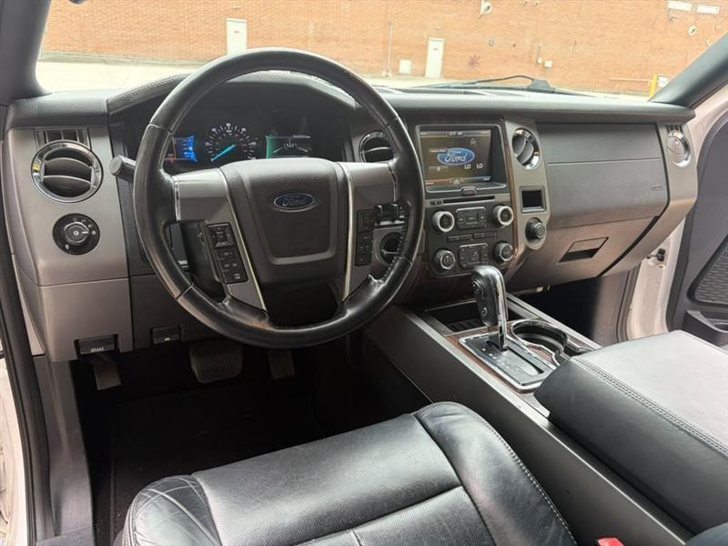 Ford Expedition  2015