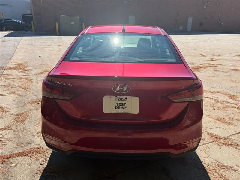 Hyundai Accent  2022