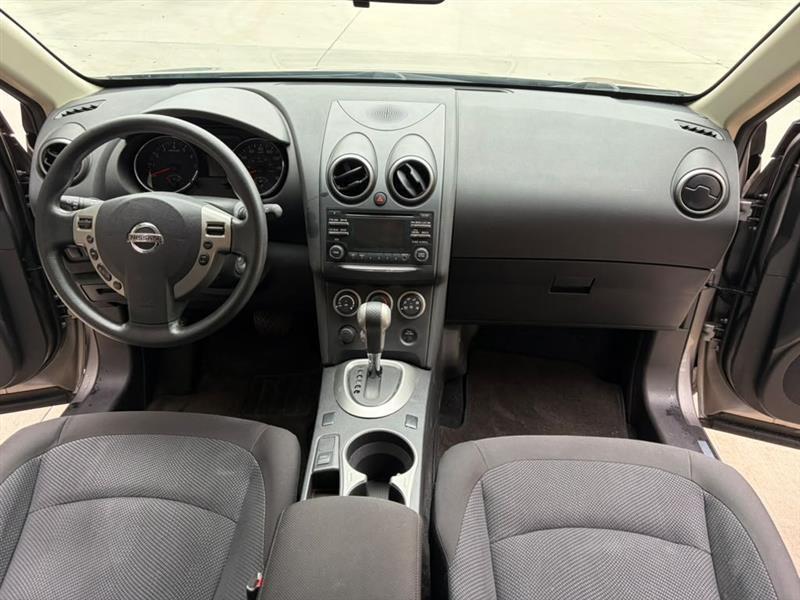 Nissan Rogue Select  2014