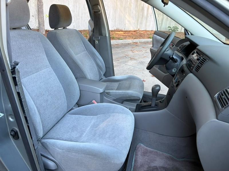 Toyota Corolla  2003