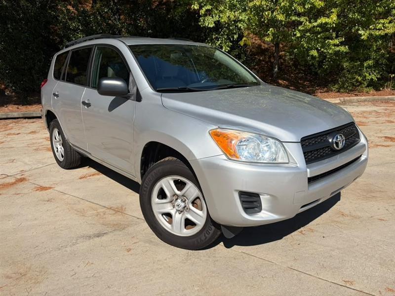 Toyota RAV4  2011