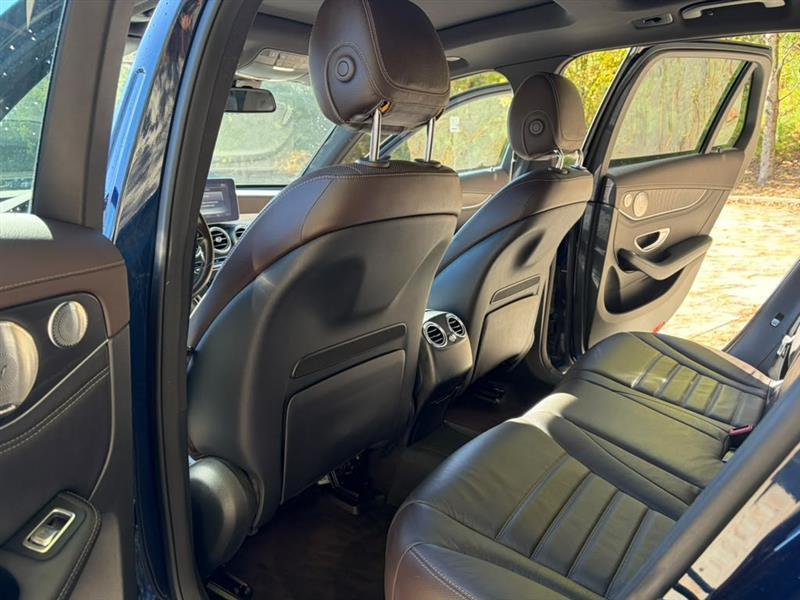 Mercedes-Benz GLC-Class  2016