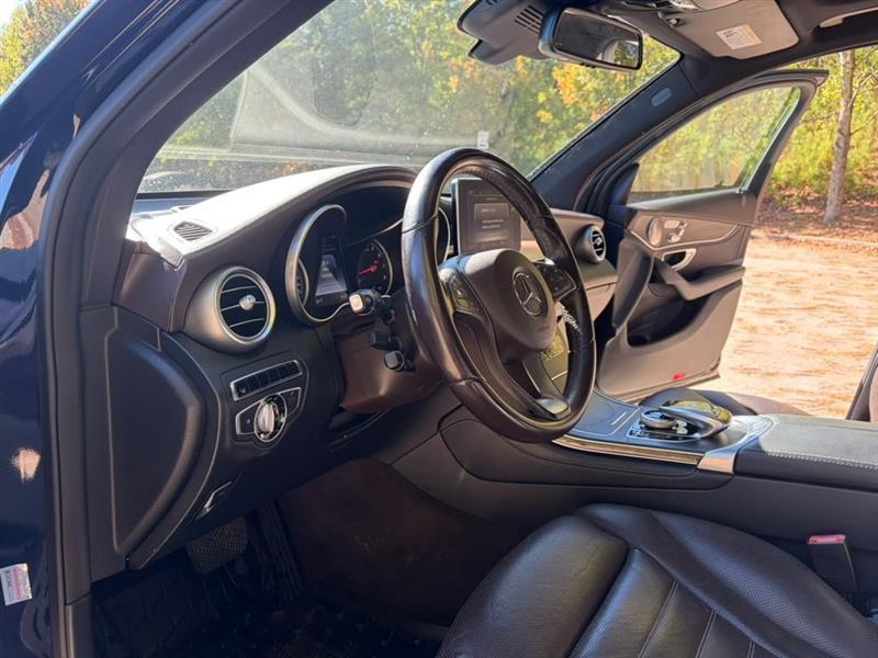 Mercedes-Benz GLC-Class  2016