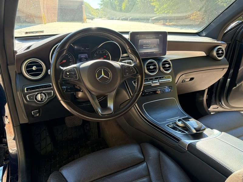Mercedes-Benz GLC-Class  2016