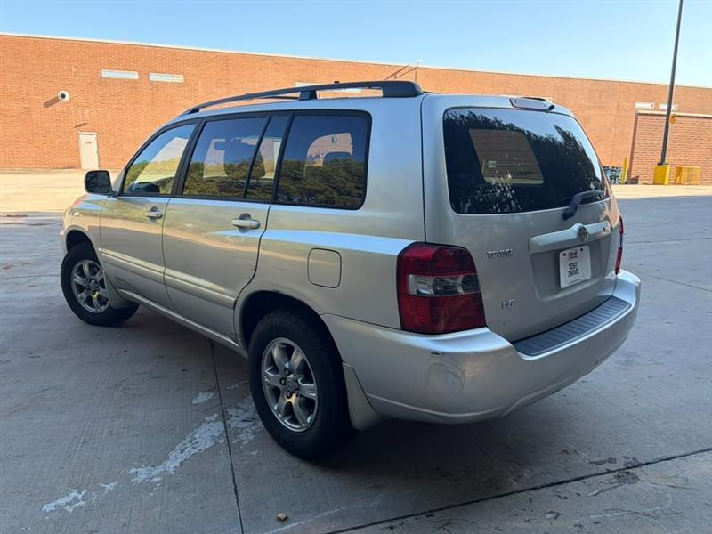 Toyota Highlander  2005