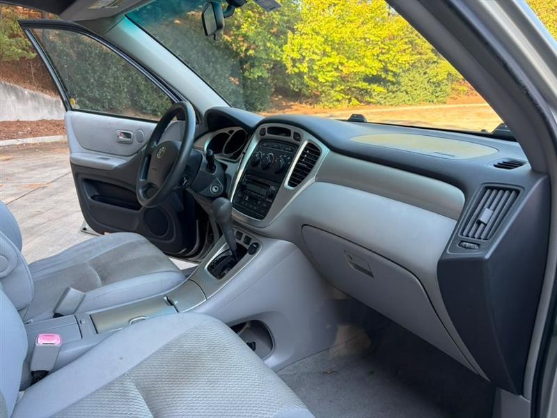 Toyota Highlander  2005