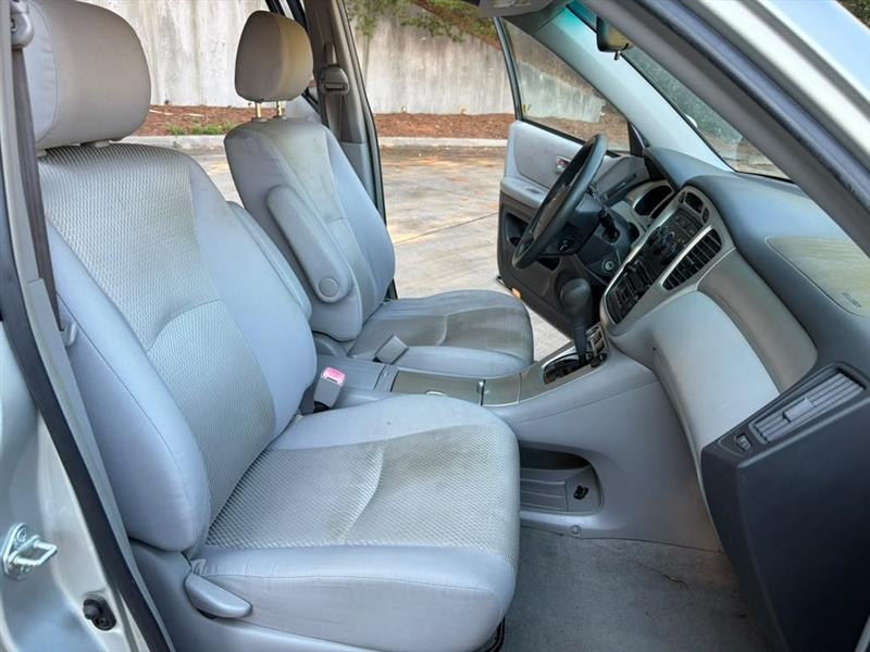 Toyota Highlander  2005