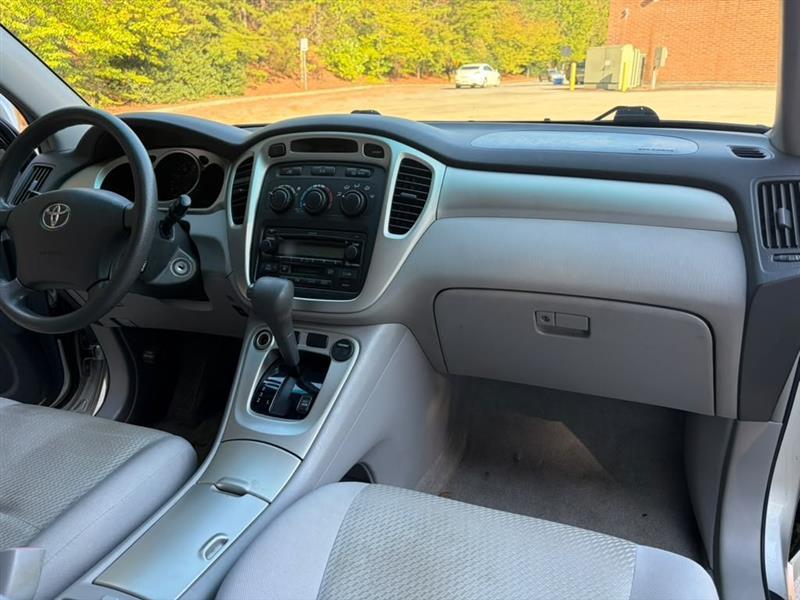 Toyota Highlander  2005