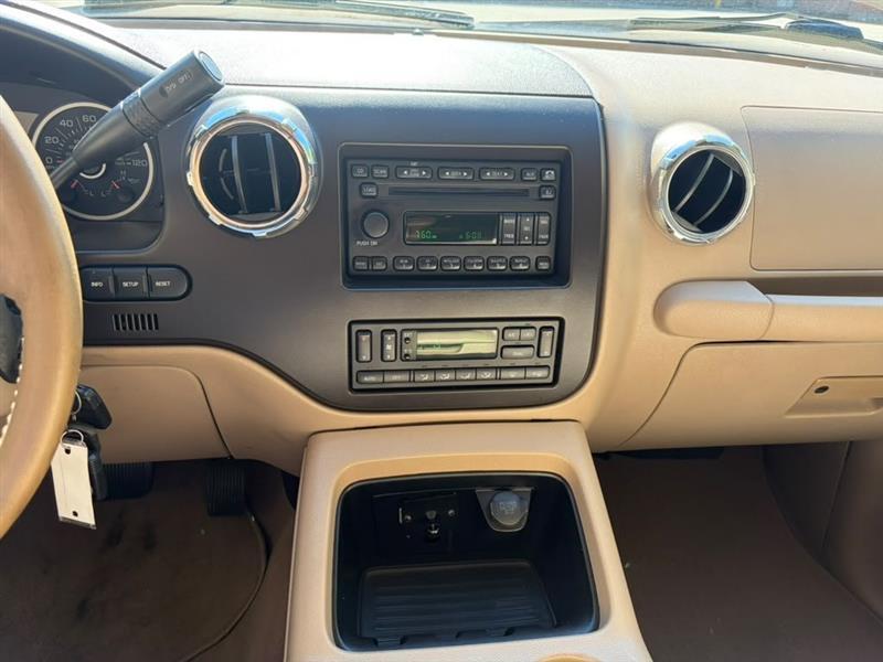 Ford Expedition  2005
